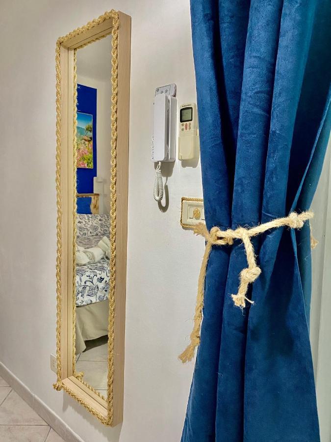 Blu Airport Room Fiumicino Bagian luar foto