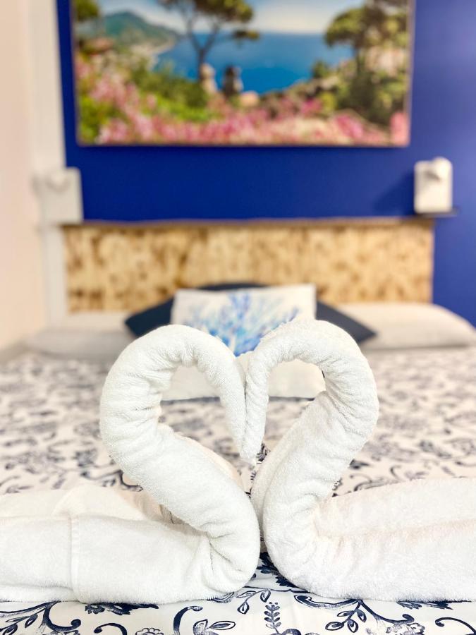 Blu Airport Room Fiumicino Bagian luar foto