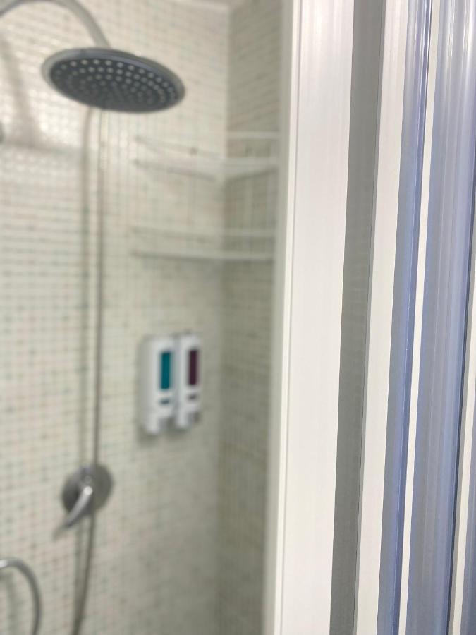 Blu Airport Room Fiumicino Bagian luar foto